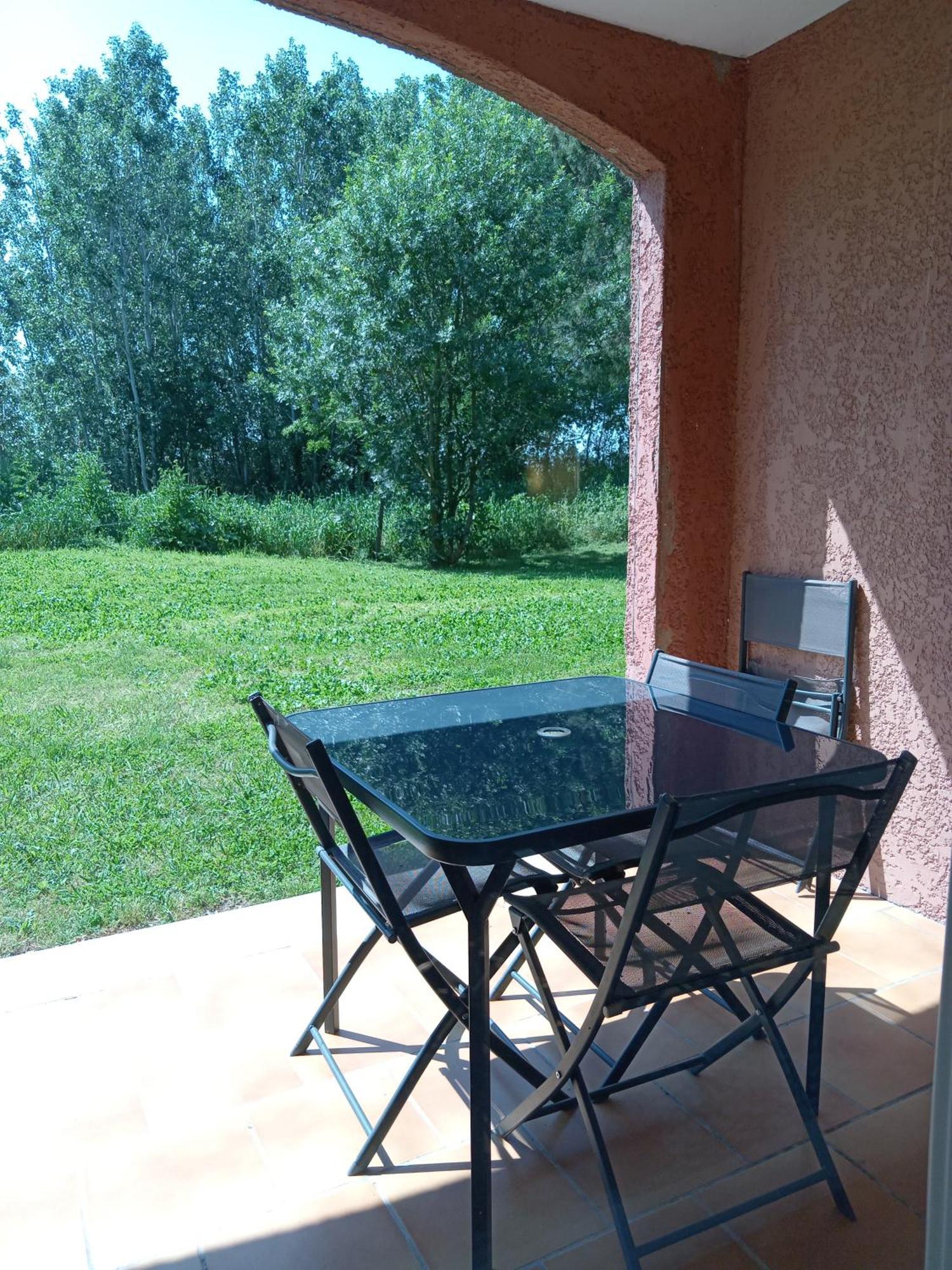 Studio 24 M2 - Hameaux De Camargue - Village 9 - 13200 Arles Buitenkant foto